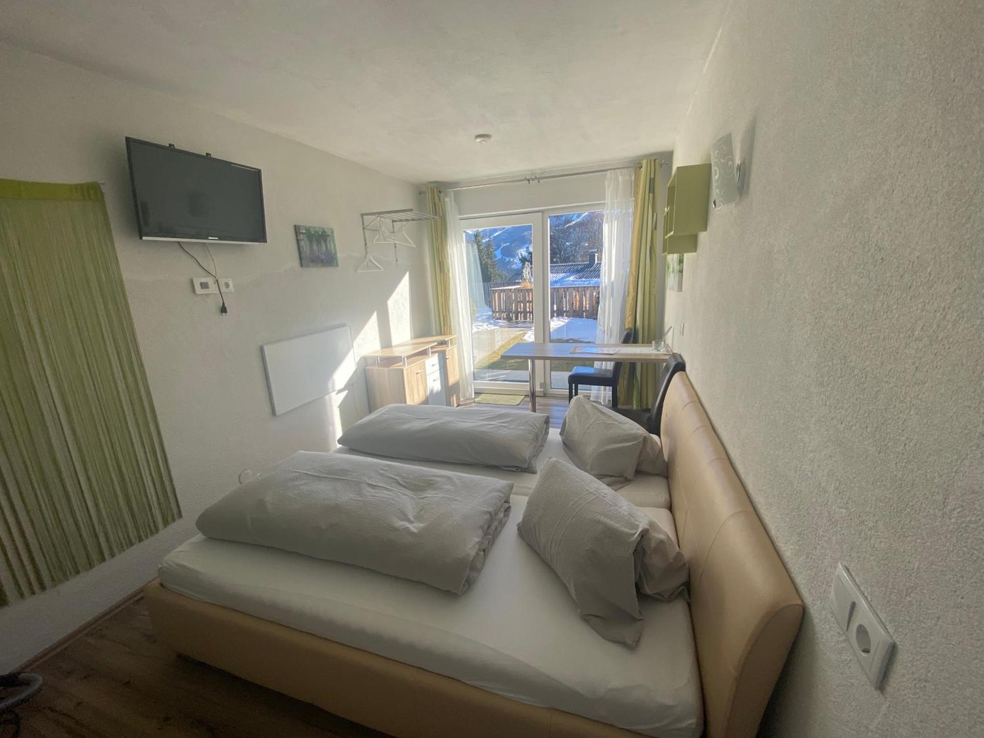 Nock Studio Apartment Bad Kleinkirchheim Room photo