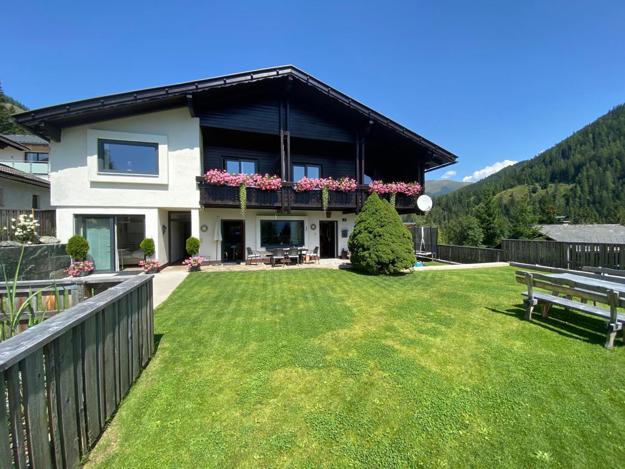 Nock Studio Apartment Bad Kleinkirchheim Room photo